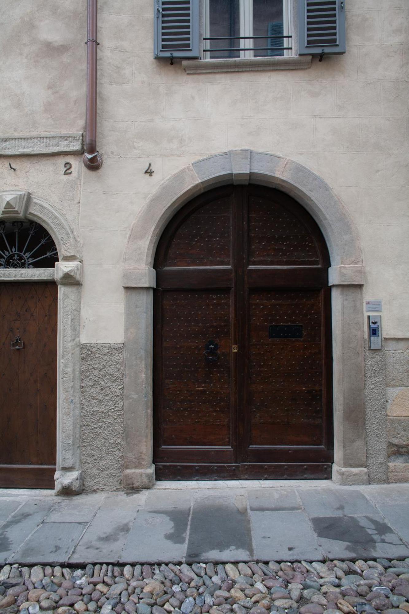 Bnbutler - Bergamo Citta Alta - Appartamento Di Charme Exterior photo